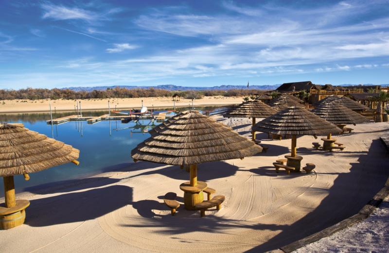 Pirate Cove Resort & Marina Needles Extérieur photo