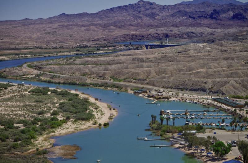 Pirate Cove Resort & Marina Needles Extérieur photo