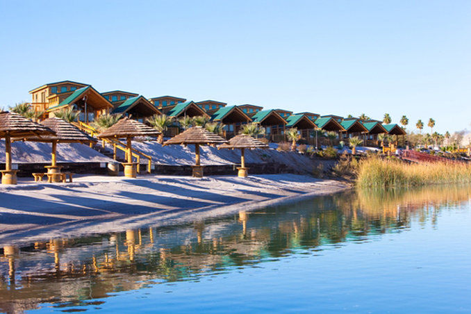 Pirate Cove Resort & Marina Needles Extérieur photo