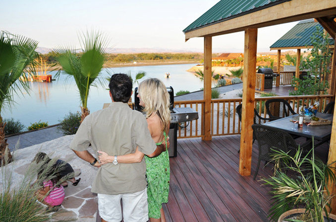 Pirate Cove Resort & Marina Needles Extérieur photo